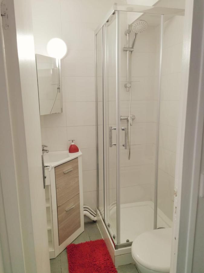 Suite Athena - Melun Gare Rer - Studio Avec Balcon Et Parking Екстериор снимка
