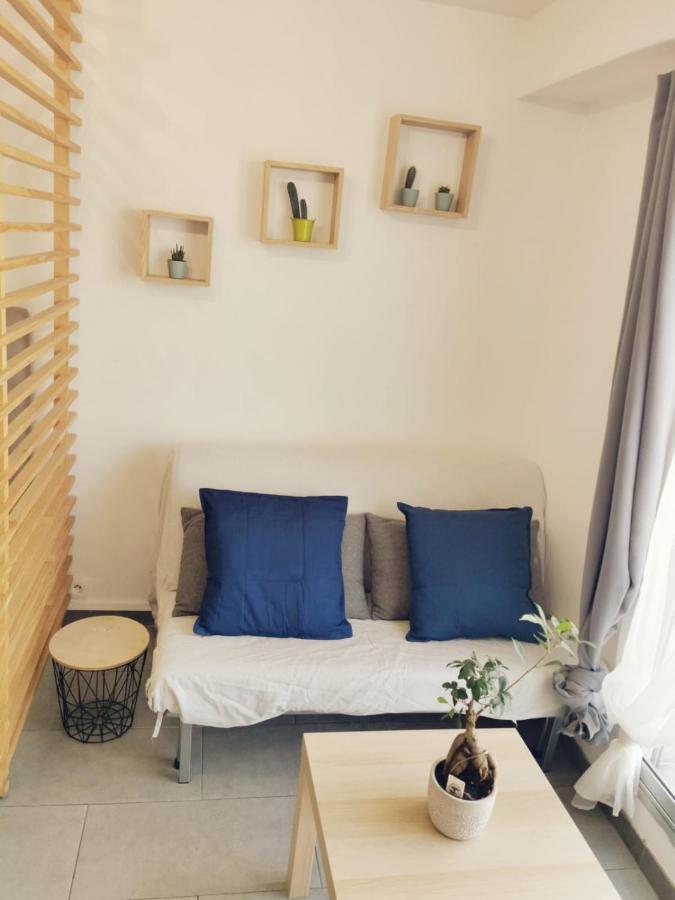 Suite Athena - Melun Gare Rer - Studio Avec Balcon Et Parking Екстериор снимка